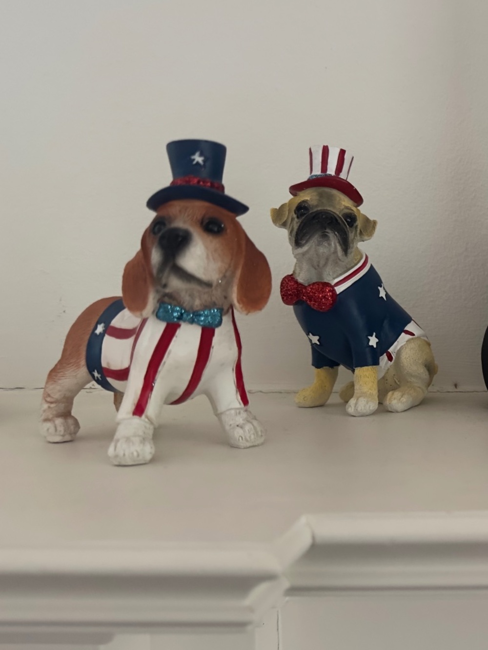 Patriotic beagle bulldog decor American flag red white blue 250th anniversary